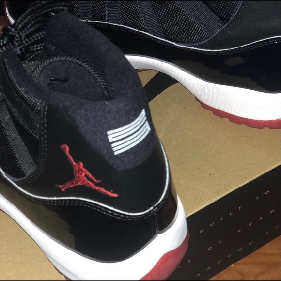 Retro Jordan Bred 11 2019 - Picture 2 of 3